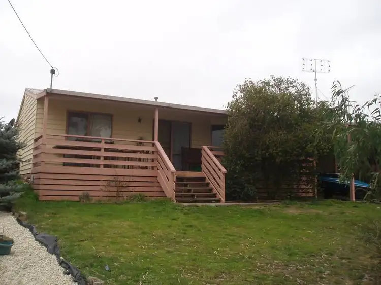 6 Marin Court, Broadford VIC 3658