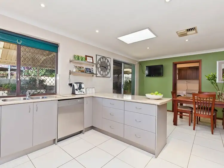 14 OLEASTER WAY, Greenwood WA 6024