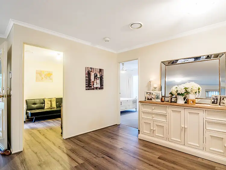 Sixth view of Homely house listing, 4 Pineview Court, Werribee VIC 3030