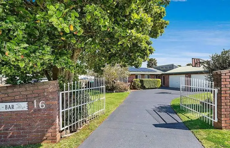Second view of Homely house listing, 16 Cudgee Court, Wilsonton Heights QLD 4350
