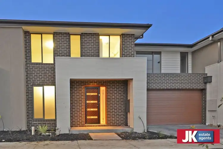 2022 Echinacea Street, Truganina VIC 3029