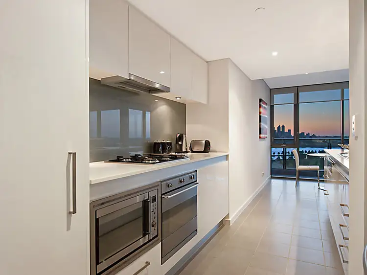 Fifth view of Homely apartment listing, 1301/2 Oldfield Street, Burswood WA 6100