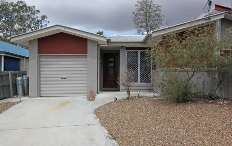 46 William Terrace, Oxley QLD 4075
