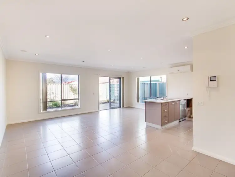 Sixth view of Homely house listing, 2/4 Pepino Court, Werribee VIC 3030