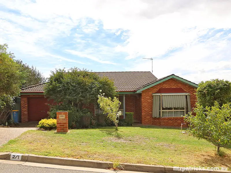Main view of Homely unit listing, 2/1 Minchin Place, Kooringal NSW 2650