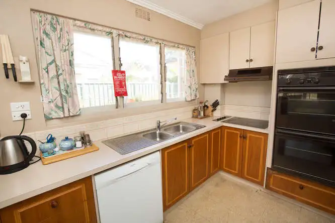 Fifth view of Homely house listing, 3 Cherry Avenue, Mildura VIC 3500