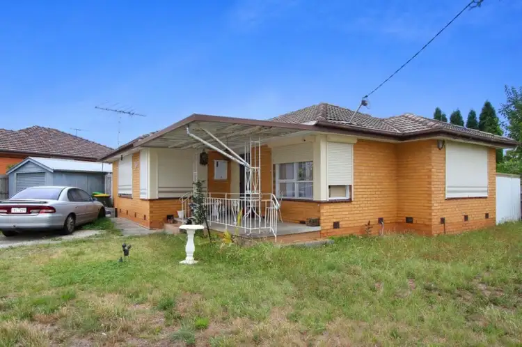 Second view of Homely house listing, 2 Simpson Street, Thomastown VIC 3074