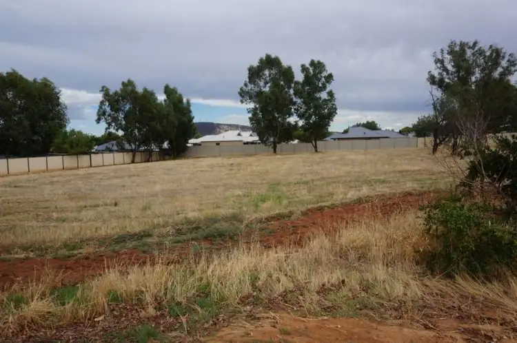 10 Pool Street, York WA 6302