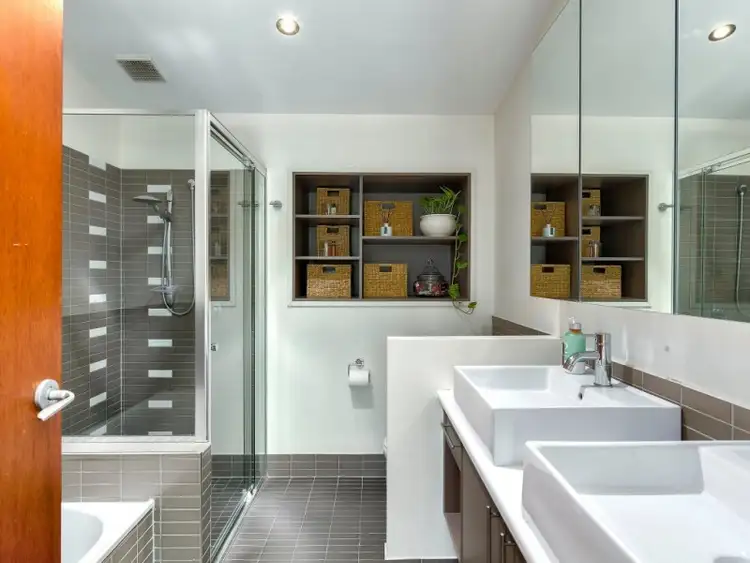 Sixth view of Homely house listing, 2/41 Ranley Grove, Paddington QLD 4064