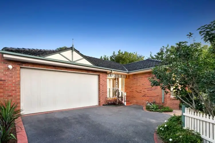 Main view of Homely townhouse listing, 2/1138 Main Road, Eltham VIC 3095