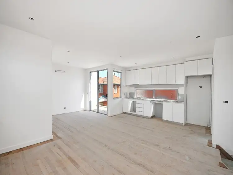 Sixth view of Homely house listing, 2/69 Cumberland Road, Pascoe Vale VIC 3044