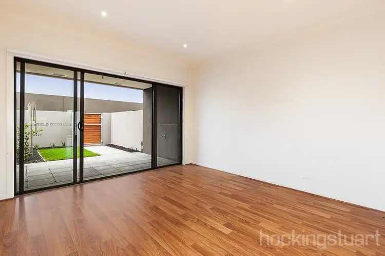 Fifth view of Homely townhouse listing, 4/235-237 Wickham Road, Moorabbin VIC 3189