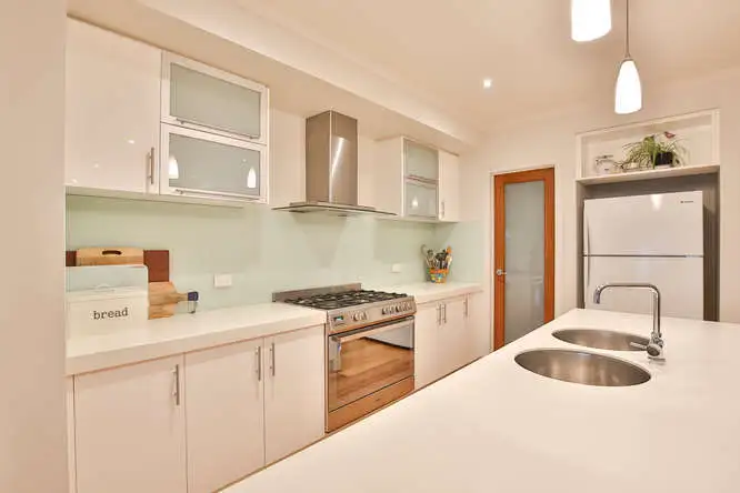 Sixth view of Homely house listing, 22 Bakogiannis Court, Mildura VIC 3500