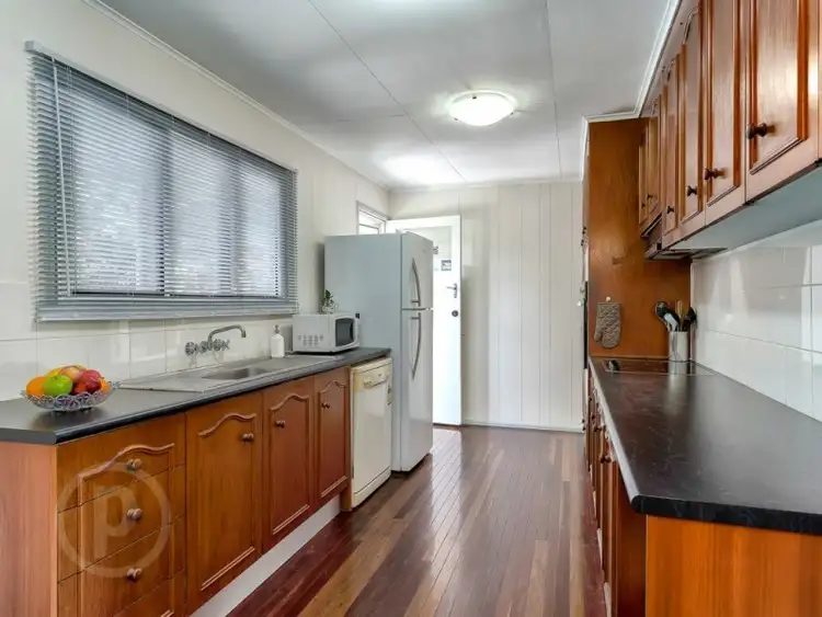 Fifth view of Homely house listing, 1 Ferrand Street, Tarragindi QLD 4121