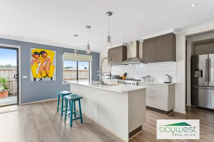 6 Alexandro Grove, Hastings VIC 3915