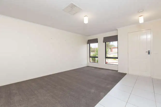 Fifth view of Homely house listing, 67 Summer Drive, Buronga NSW 2739