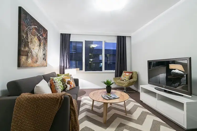 6/51 Napier Street, Footscray VIC 3011