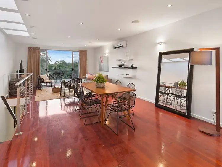 52a Leinster Grove, Thornbury VIC 3071