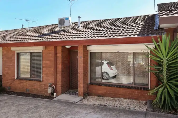 4/4 Douglas Street, Pascoe Vale VIC 3044