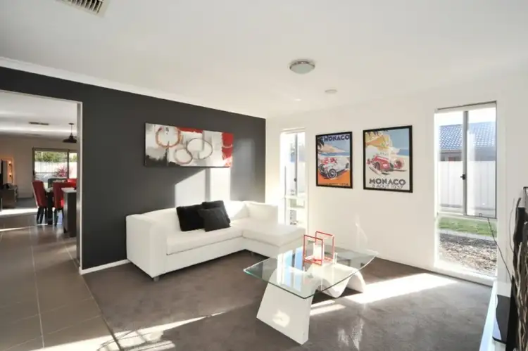 Second view of Homely house listing, 17 O'Neill Court, Epsom VIC 3551