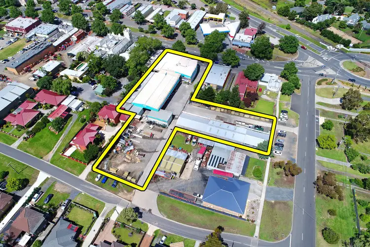 9-15 Bell Street, Yarra Glen VIC 3775