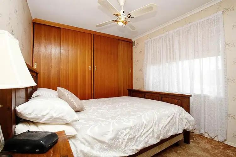 Fifth view of Homely house listing, 8 Valentine Crescent, Sunshine West VIC 3020