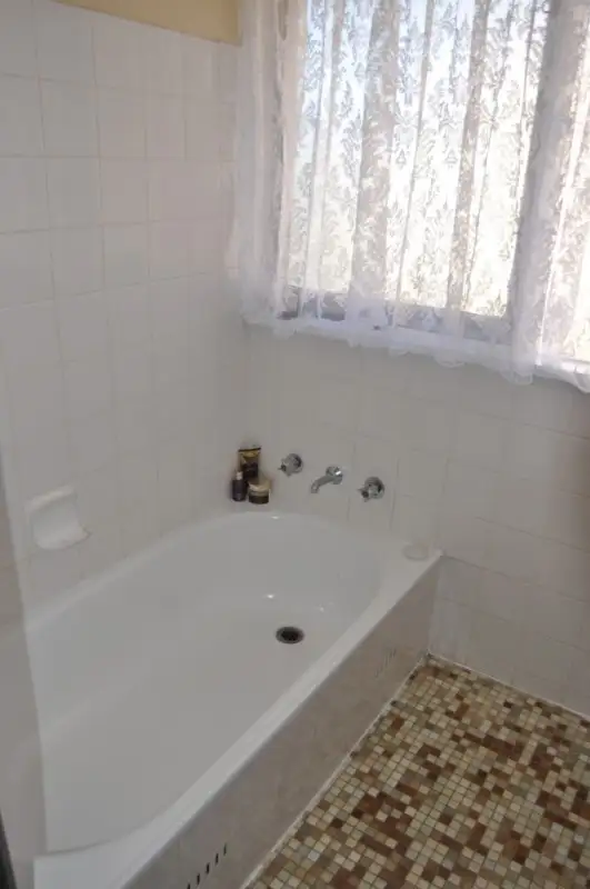 Seventh view of Homely house listing, 5 Ross Place, Bathurst NSW 2795