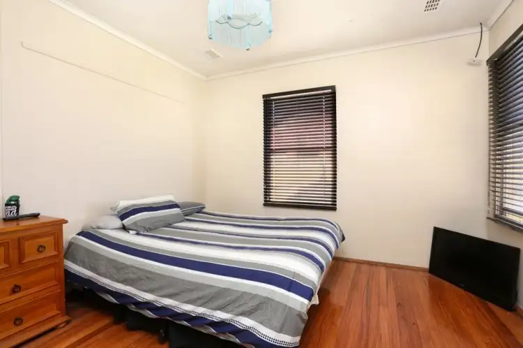 Fifth view of Homely house listing, 110 Sunset Boulevard, Jacana VIC 3047