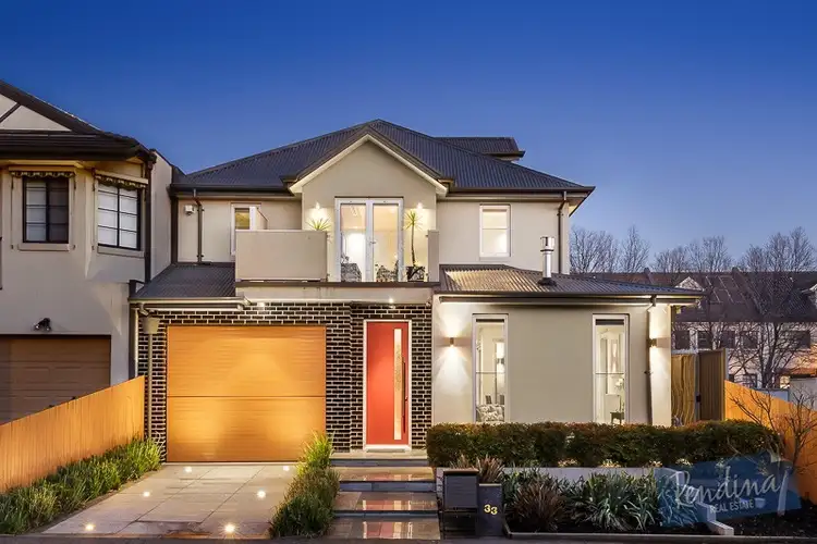 33 Stockmans Way, Kensington VIC 3031