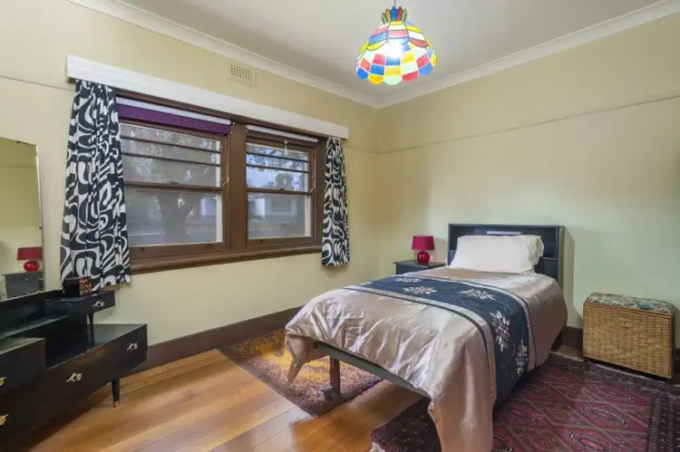 Fifth view of Homely house listing, 9 Warren Street, Kyneton VIC 3444