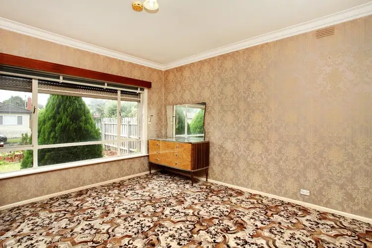 Fifth view of Homely house listing, 2 Una Street, Sunshine VIC 3020