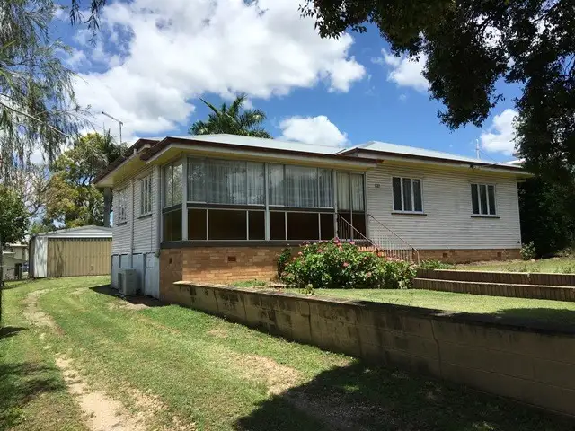 195 Blackstone Road, Silkstone QLD 4304