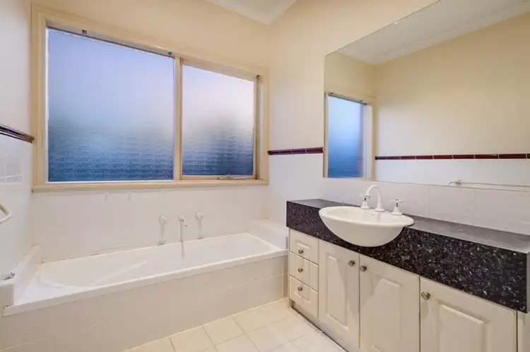 Fourth view of Homely townhouse listing, 3/62 Rathmullen Quadrant, Doncaster VIC 3108
