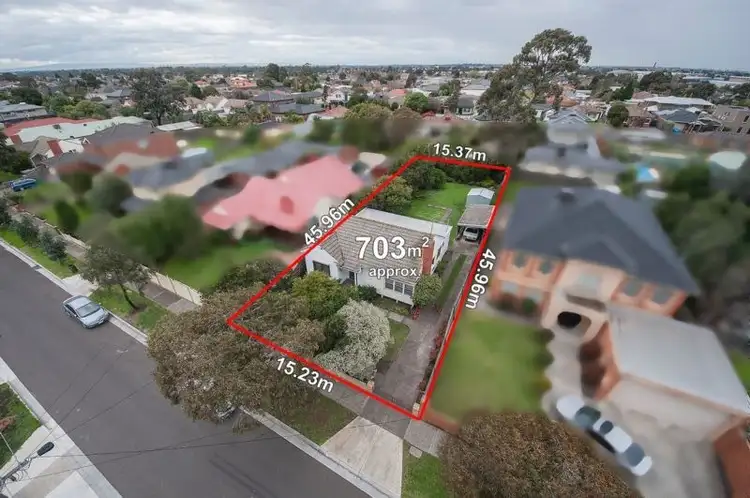 4 Ormond Street, Pascoe Vale VIC 3044