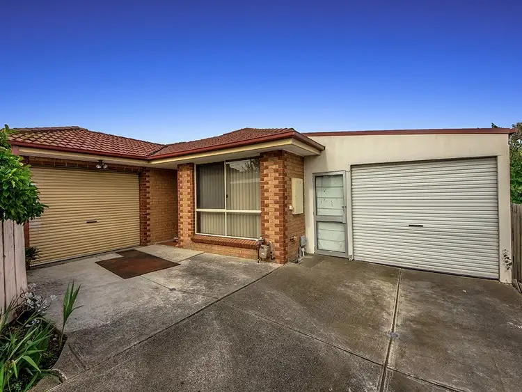2/66 Walmer Avenue, St Albans VIC 3021