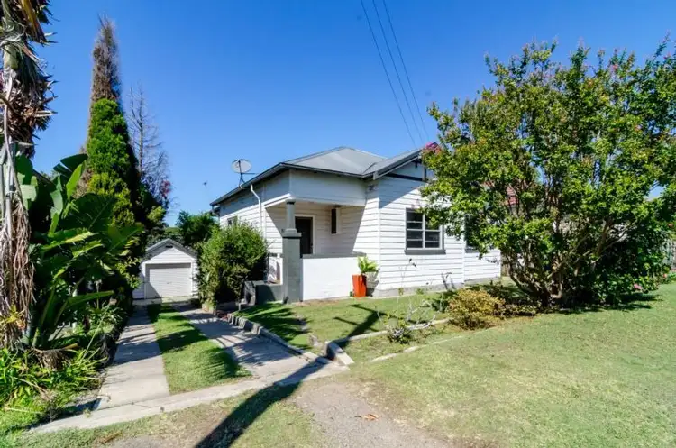 81 Grinsell Street, Kotara NSW 2289