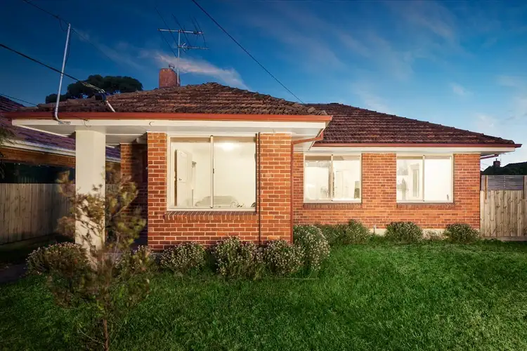 10 Clinnick Street, Reservoir VIC 3073