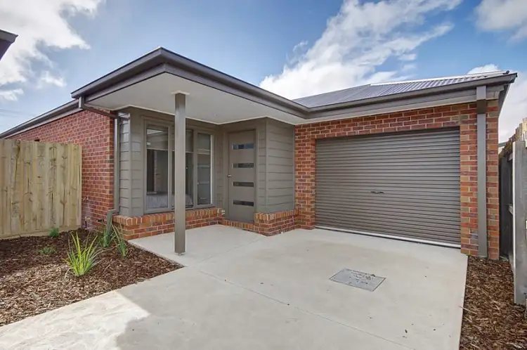 Second view of Homely unit listing, 2/11 Jenna Court, St Albans Park VIC 3219