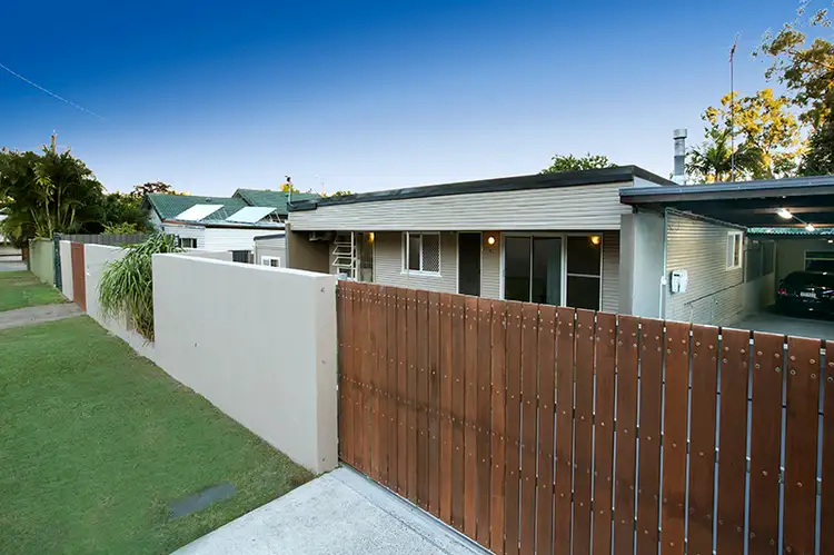 Second view of Homely house listing, 6 Ringwood Street, Durack QLD 4077
