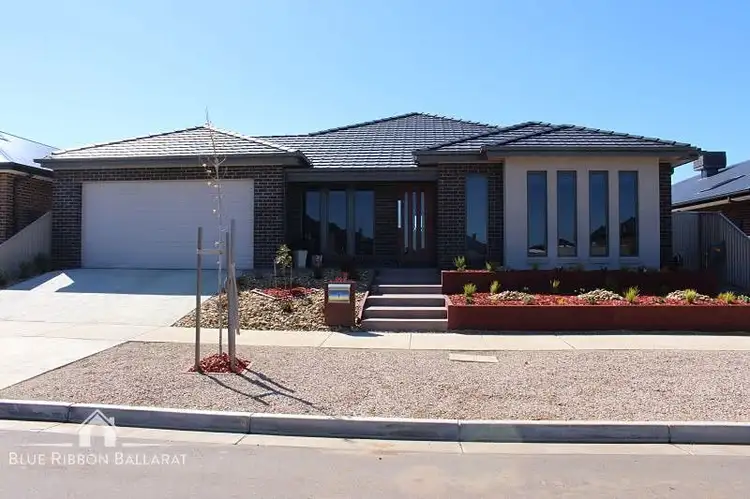 9 Carrum Street, Alfredton VIC 3350