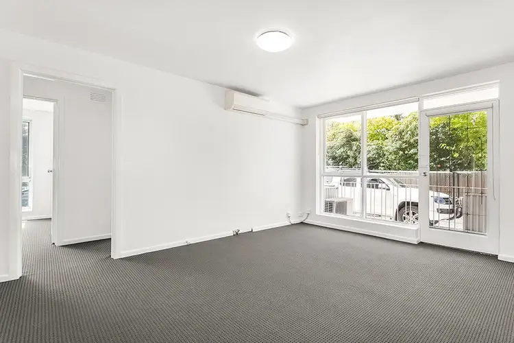 1/67 Ballarat Road, Footscray VIC 3011