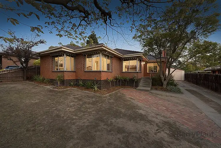 156 Cameron Parade, Watsonia North VIC 3087