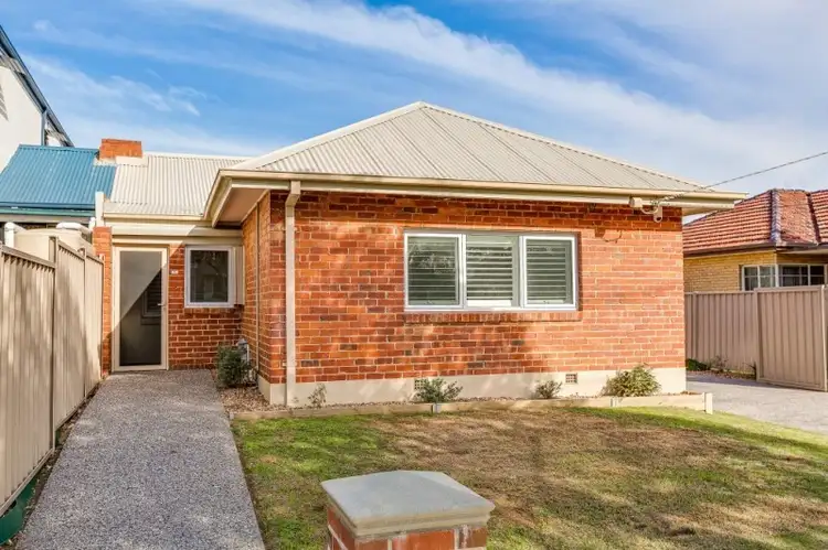 28 Railway Street South, Altona VIC 3018
