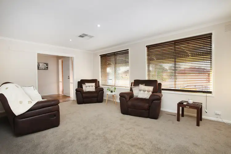 Fifth view of Homely house listing, 1 Chisholm Close, Gladstone Park VIC 3043