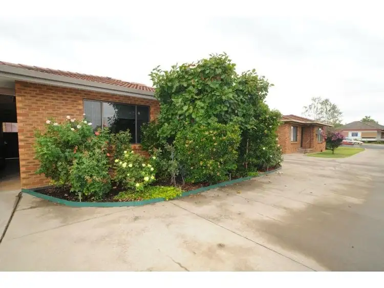 Second view of Homely apartment listing, Unit 2/28 Clark Street, Wangaratta VIC 3677