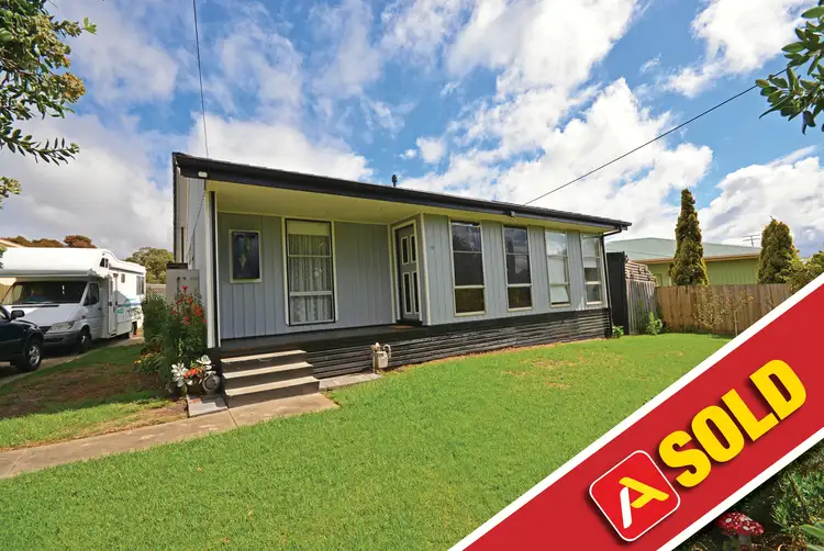 19 Banyan Crescent, Portland VIC 3305