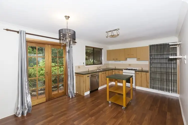 Second view of Homely house listing, 7 Dryandra Place, Linden NSW 2778