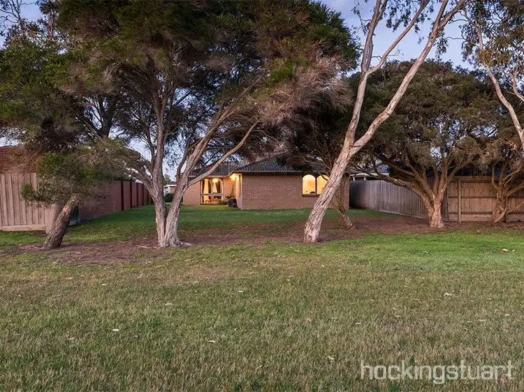 44 Tarongo Drive, Aspendale VIC 3195