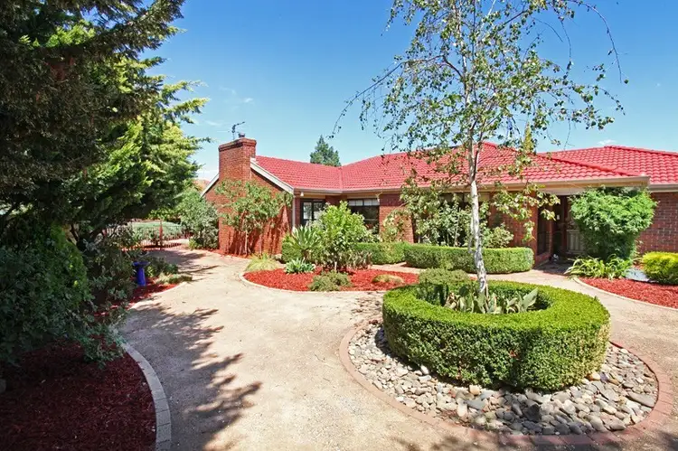 15 Lochmaben Court, Greenvale VIC 3059