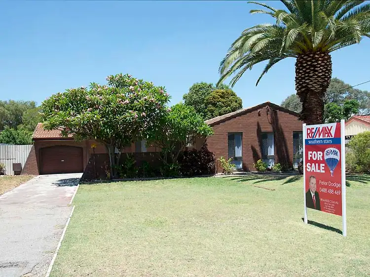 11 Lyonia Court, Forrestfield WA 6058
